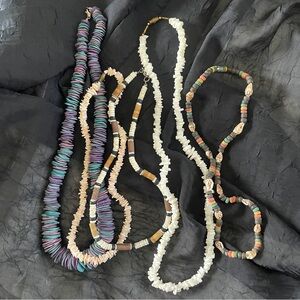 Set of 5 shell necklaces